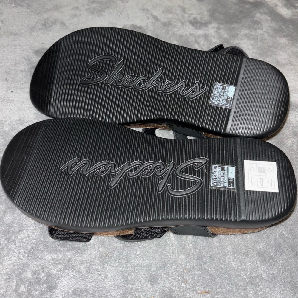Skechers Women’s Comfort Sandals | Size 8 | NWOT | Black Memory Foam - Picture 5 of 6
